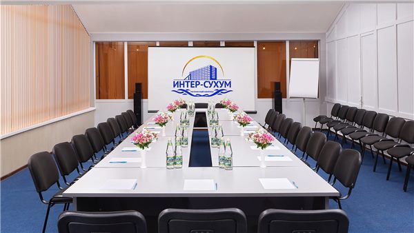 Конференц-зал «Интер-Сухума» — рассадка «П» — фото 2